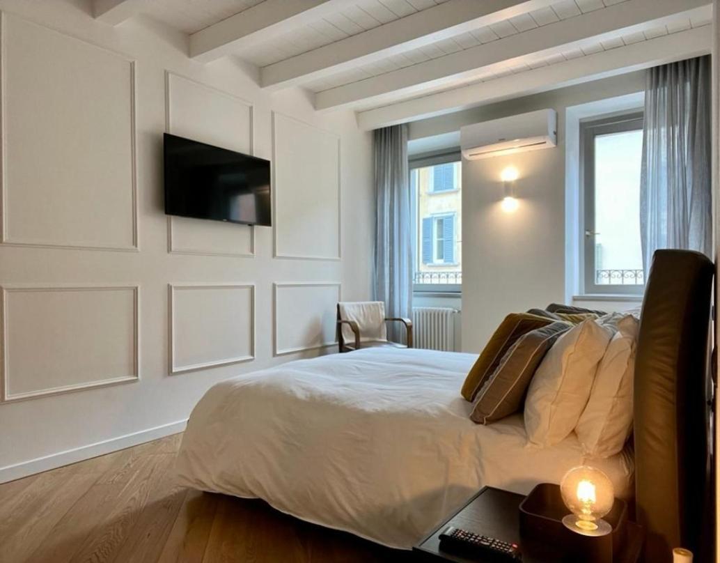 Suite Moroni Apartment Bergamo Buitenkant foto